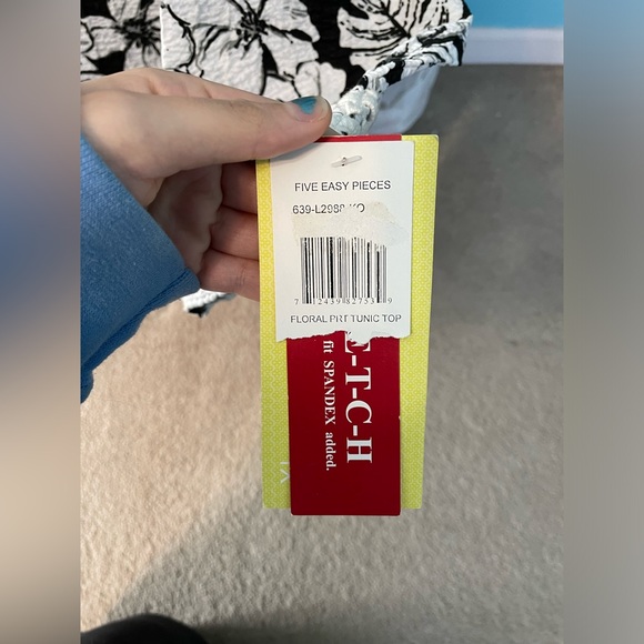 Black Floral shirt - Picture 4 of 4